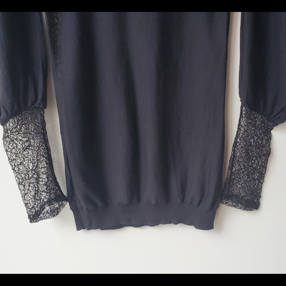 Sisley Lace Long Sleeve Top - Picture 5 of 11